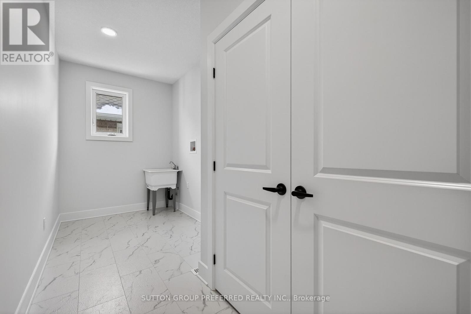 37 Ayrshire Avenue, St. Thomas, Ontario  N5P 3S6 - Photo 29 - X12669860