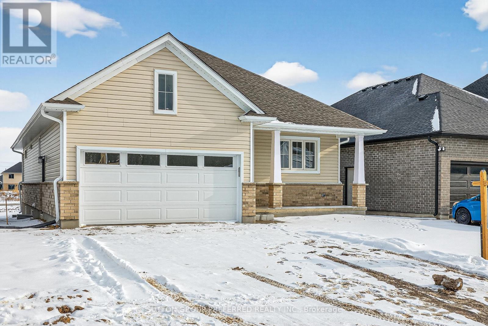 37 Ayrshire Avenue, St. Thomas, Ontario  N5P 3S6 - Photo 3 - X12669860