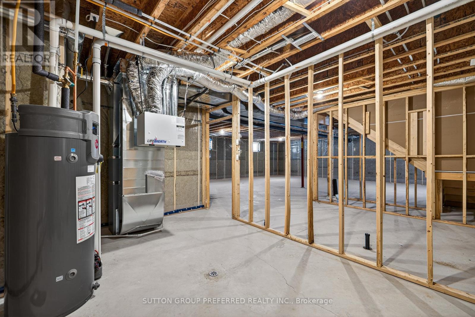 37 Ayrshire Avenue, St. Thomas, Ontario  N5P 3S6 - Photo 34 - X12669860