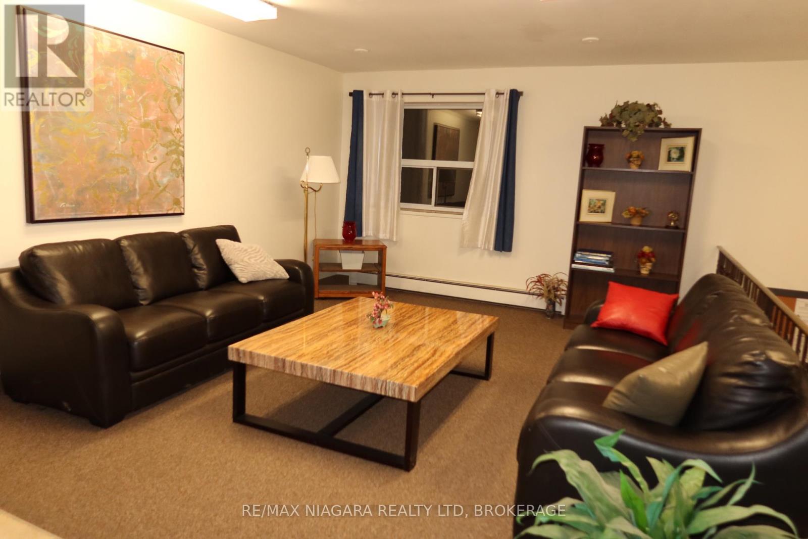 201 - 242 OAKDALE AVENUE, st. catharines (oakdale), Ontario