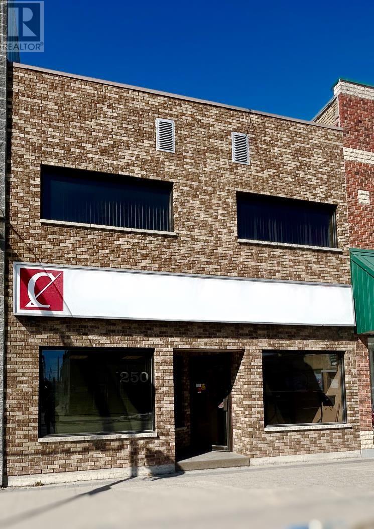 250 Scott Street, Fort Frances, Ontario