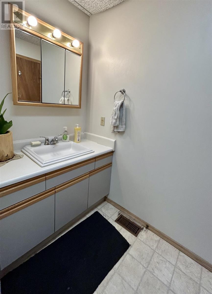 250 Scott Street, Fort Frances, Ontario  P9A 1G9 - Photo 21 - TB250730