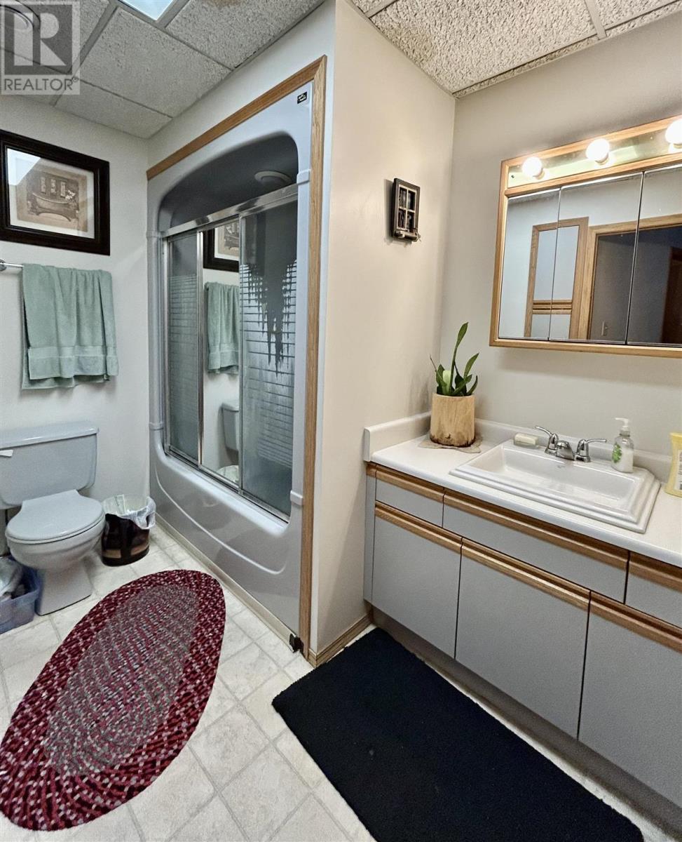 250 Scott Street, Fort Frances, Ontario  P9A 1G9 - Photo 20 - TB250730