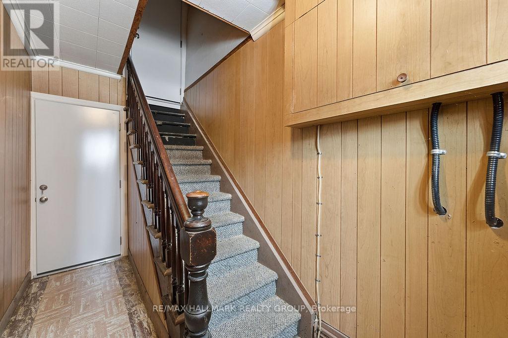 100 Barrette Street, Ottawa, Ontario  K1L 8A3 - Photo 16 - X12669746