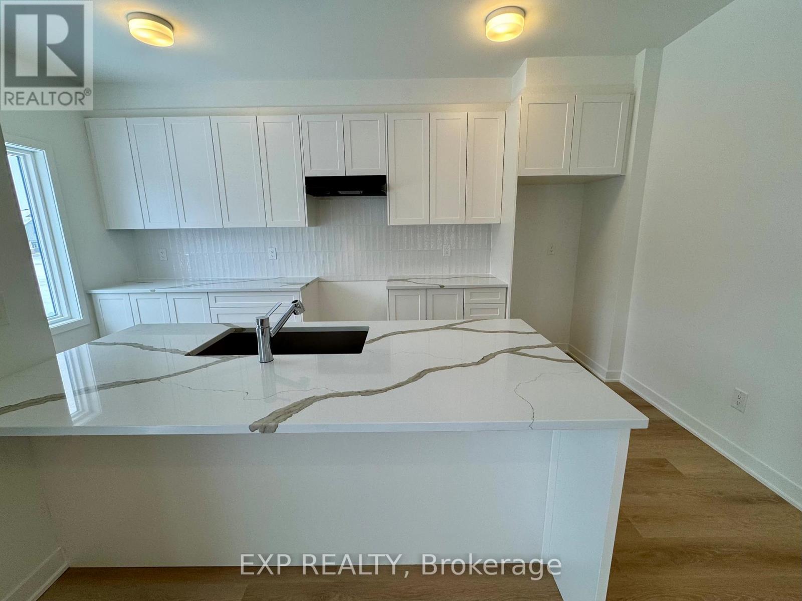 607 Bee Pollen Way, Ottawa, Ontario  K2W 0N9 - Photo 12 - X12669832