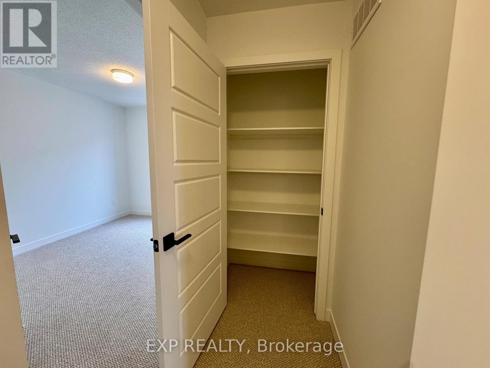 607 Bee Pollen Way, Ottawa, Ontario  K2W 0N9 - Photo 25 - X12669832