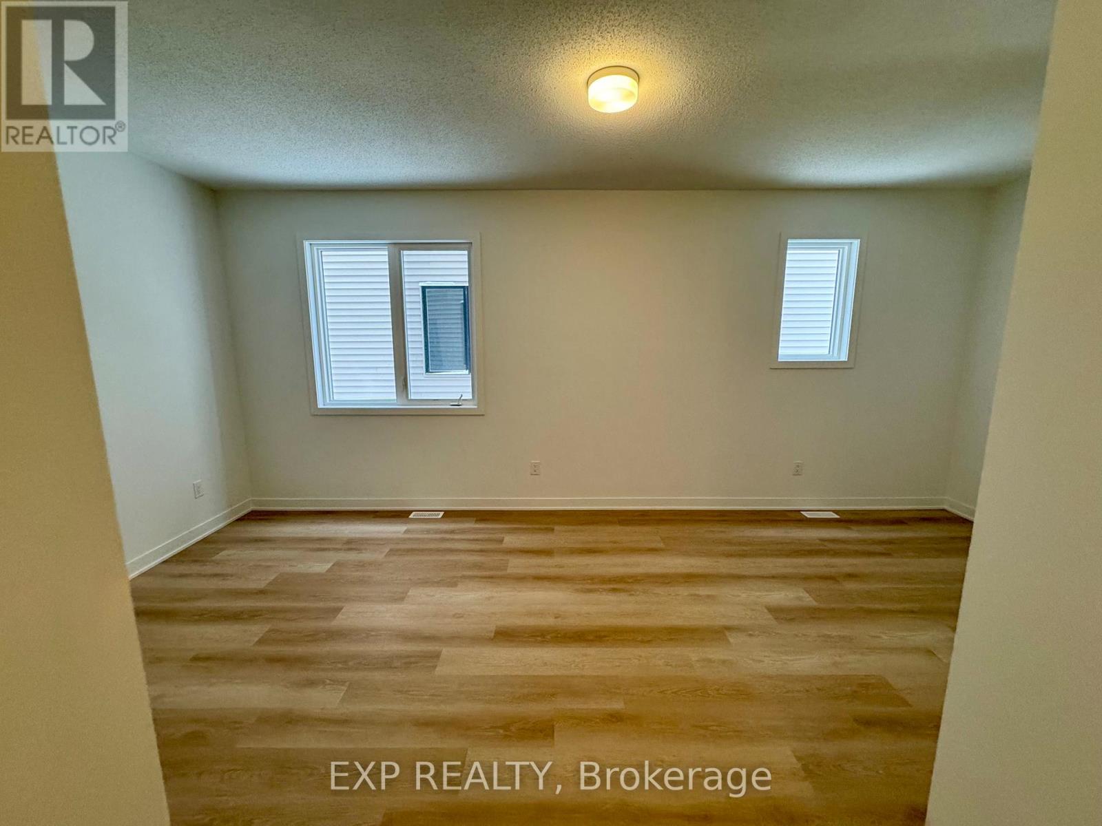 607 Bee Pollen Way, Ottawa, Ontario  K2W 0N9 - Photo 6 - X12669832