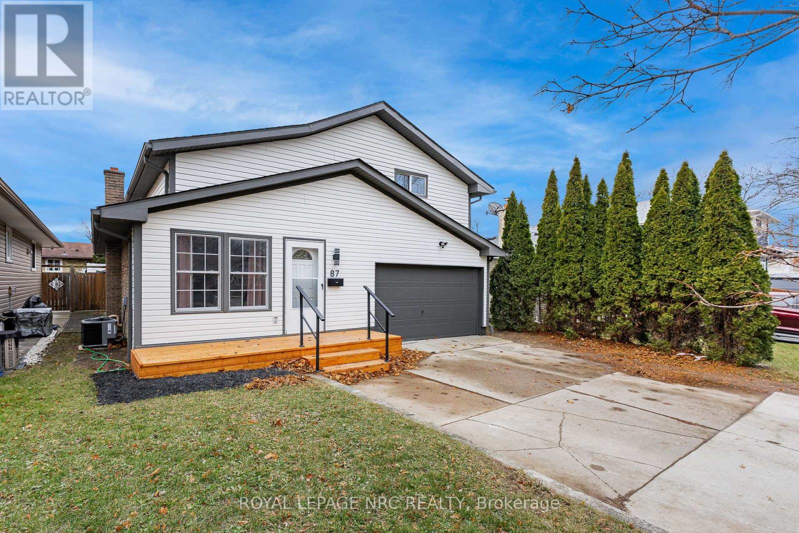 87 Lafayette Drive, St. Catharines, Ontario  L2N 6C5 - Photo 3 - X12669714