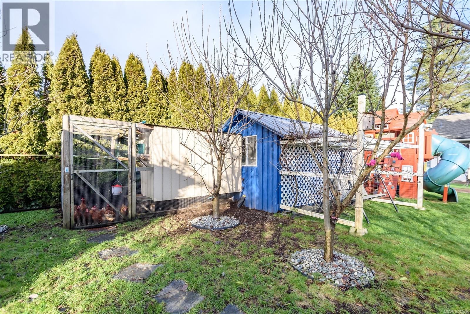 1935 Cousins Ave, Courtenay, British Columbia V9N 3N4 - Photo 32 - 1022570