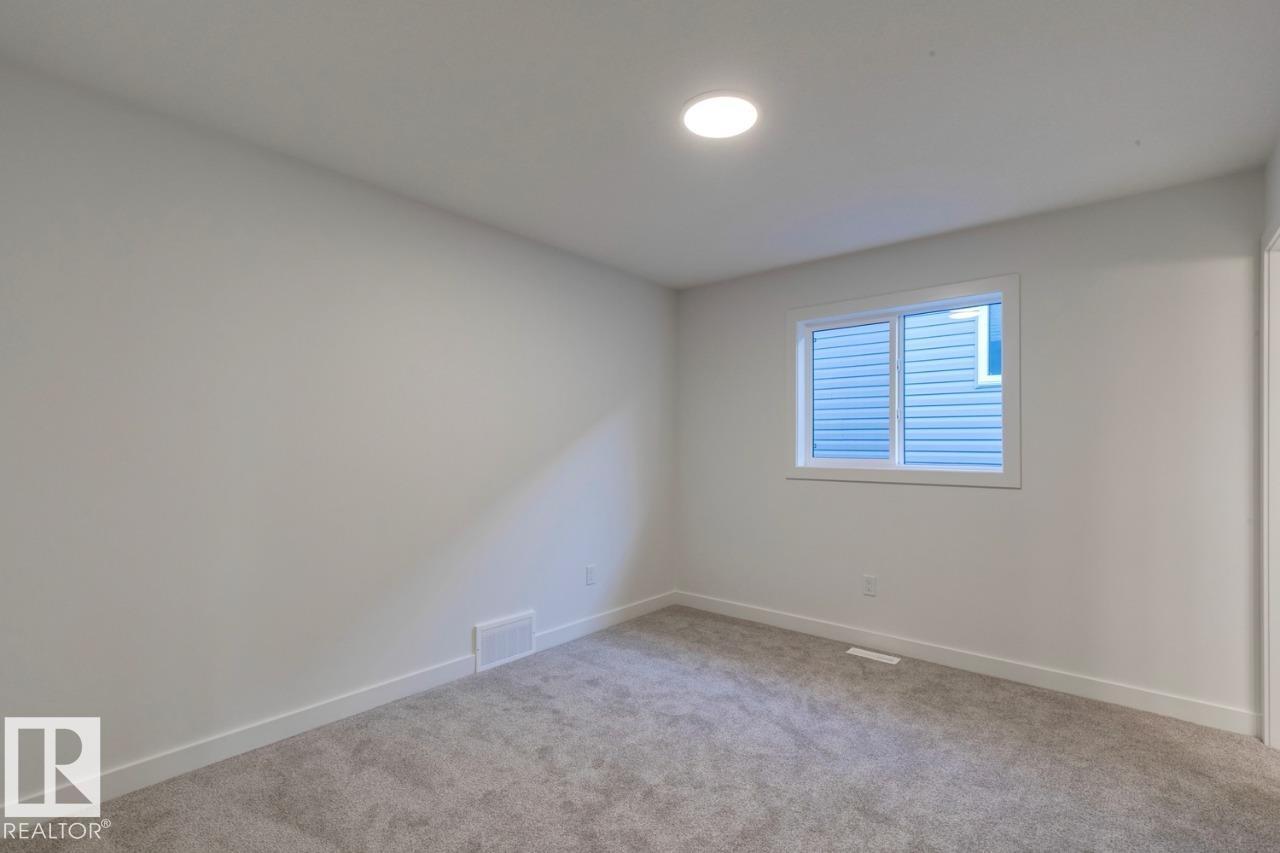 923 18 Av Nw, Edmonton, Alberta  T6T 2X3 - Photo 30 - E4469196
