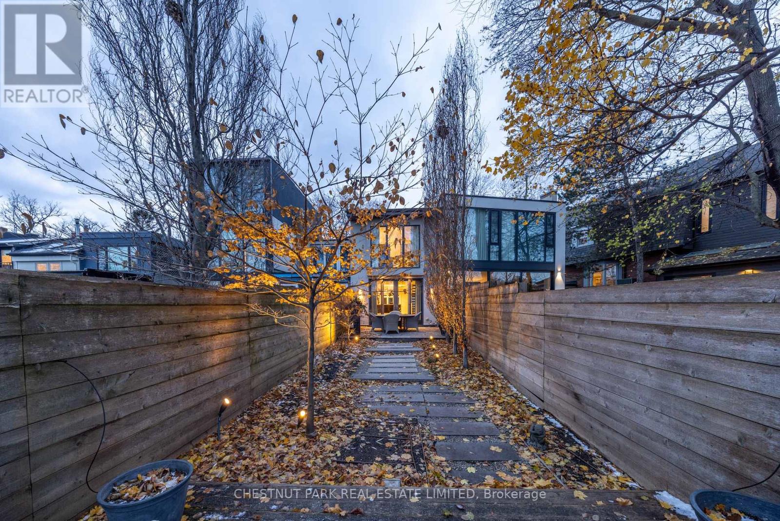 70 Summerhill Gardens, Toronto, Ontario  M4T 1B4 - Photo 32 - C12669708