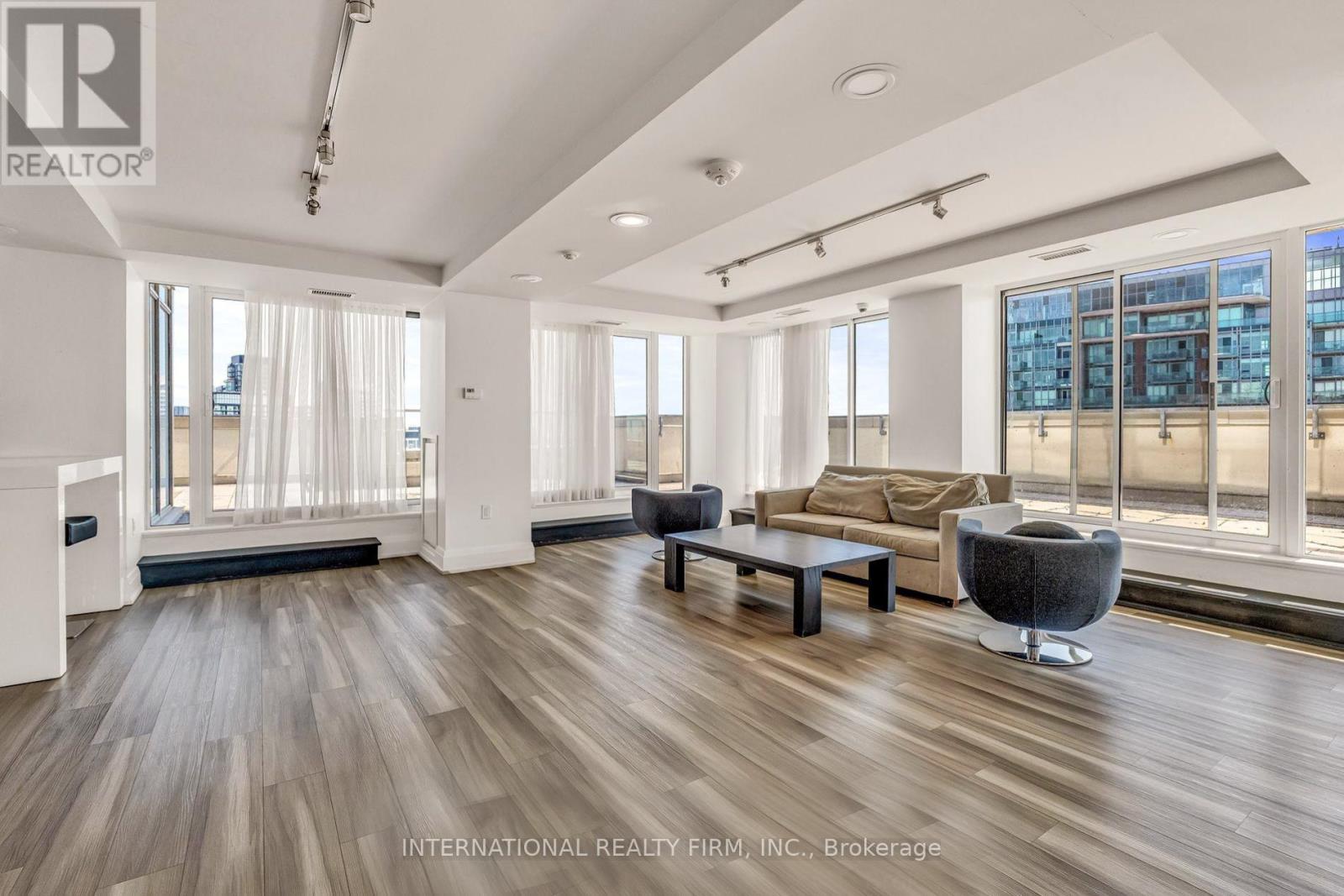 2515 - 125 Western Battery Road, Toronto, Ontario  M6K 3R8 - Photo 27 - C12669724