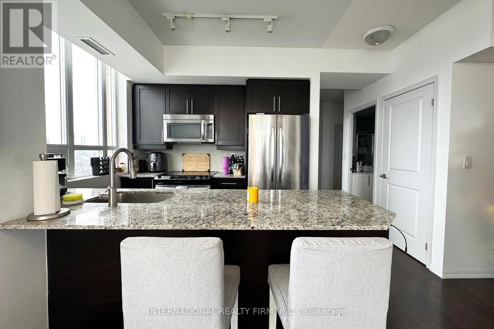 2515 - 125 Western Battery Road, Toronto, Ontario  M6K 3R8 - Photo 9 - C12669724