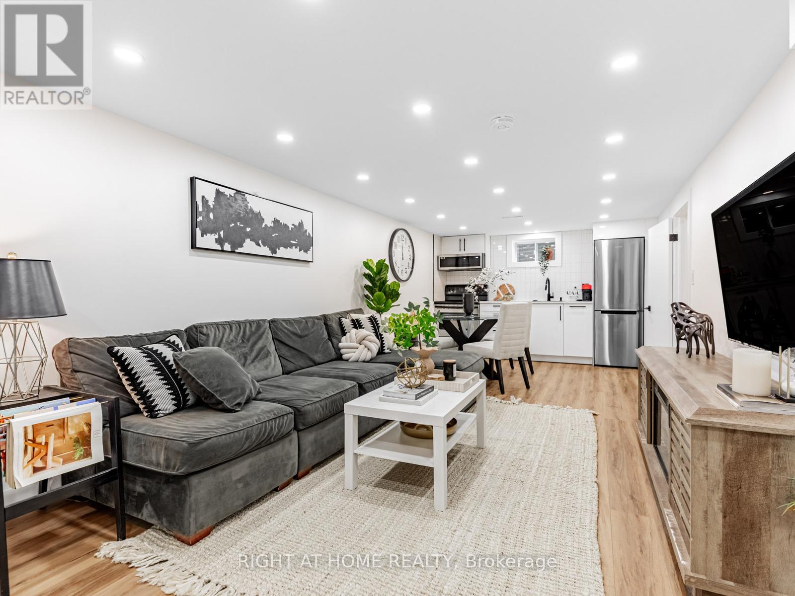 43 Kingland Crescent, Toronto, Ontario  M2J 2B8 - Photo 19 - C12669740