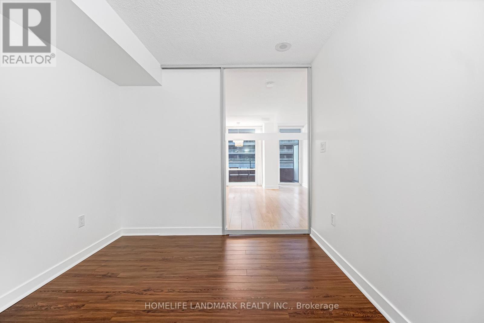 Unit 811 - 4k Spadina Avenue, Toronto, Ontario  M5V 3Y9 - Photo 20 - C12669870