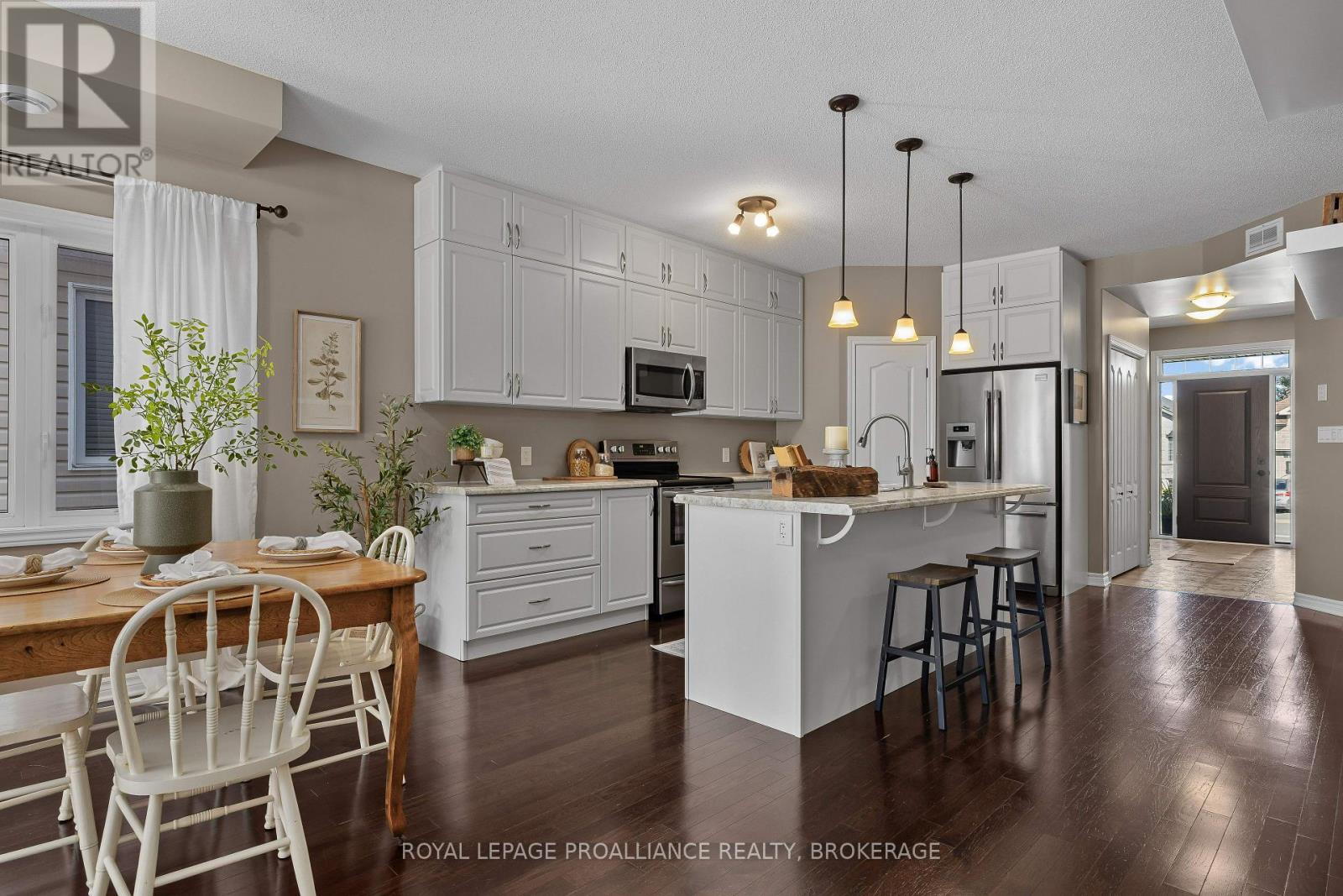 831 Augusta Drive, Kingston, Ontario  K7P 0E3 - Photo 9 - X12669642