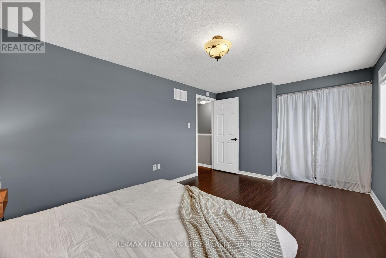 36 Goodwin Drive, Barrie (Painswick South), Ontario  L4N 5Z7 - Photo 18 - S12669758