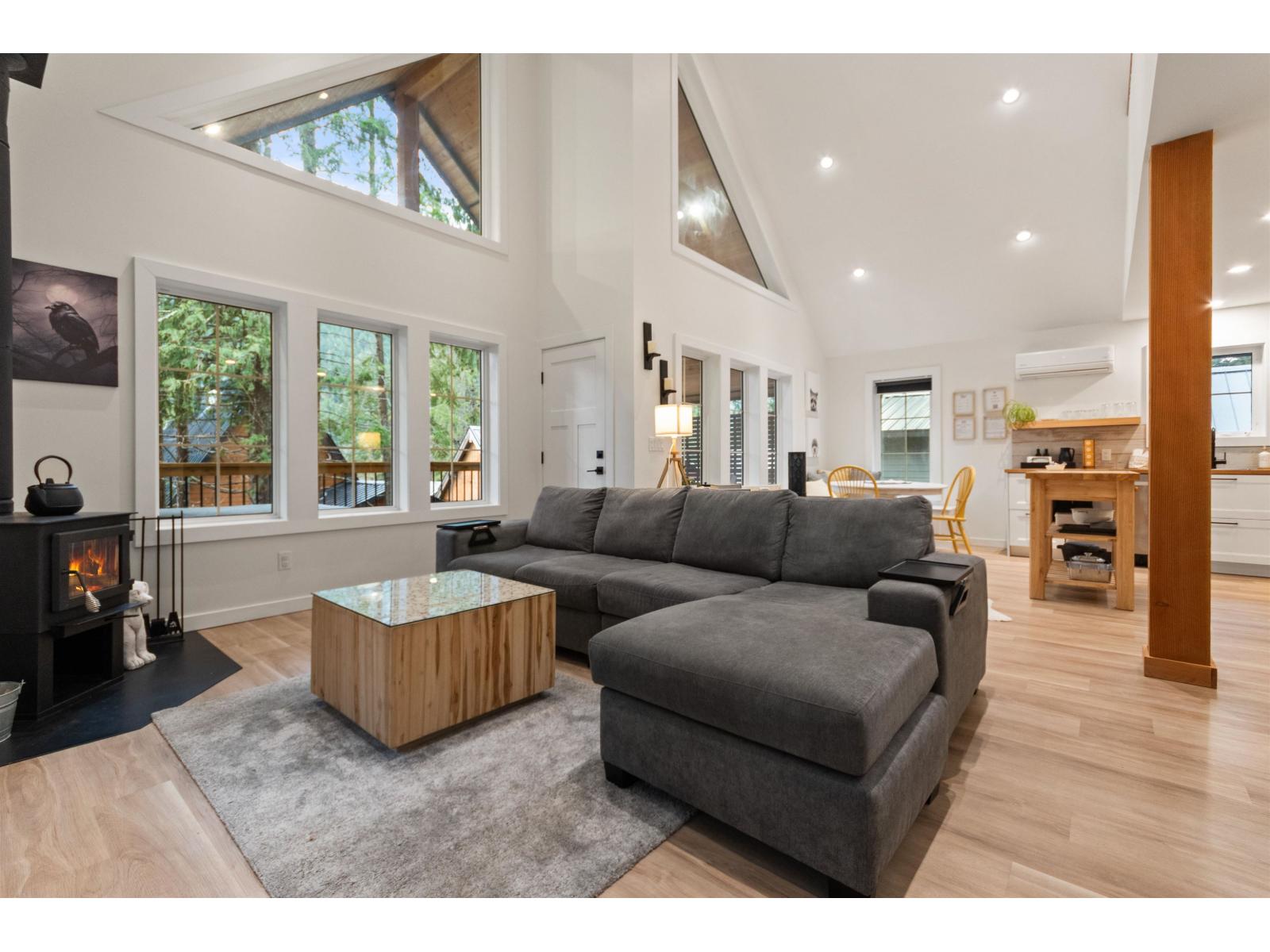 71365 Old Hope Princeton Highway, Sunshine Valley, Sunshine Valley, British Columbia  V0X 1L5 - Photo 2 - R3068163