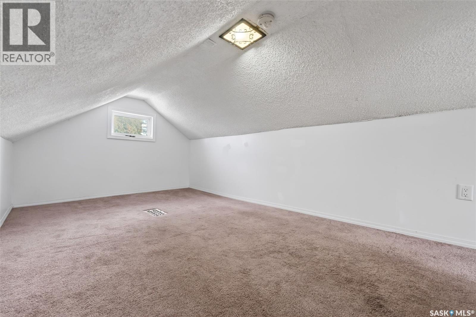 1216 Mctavish Street, Regina, Saskatchewan  S4T 3V7 - Photo 15 - SK026325