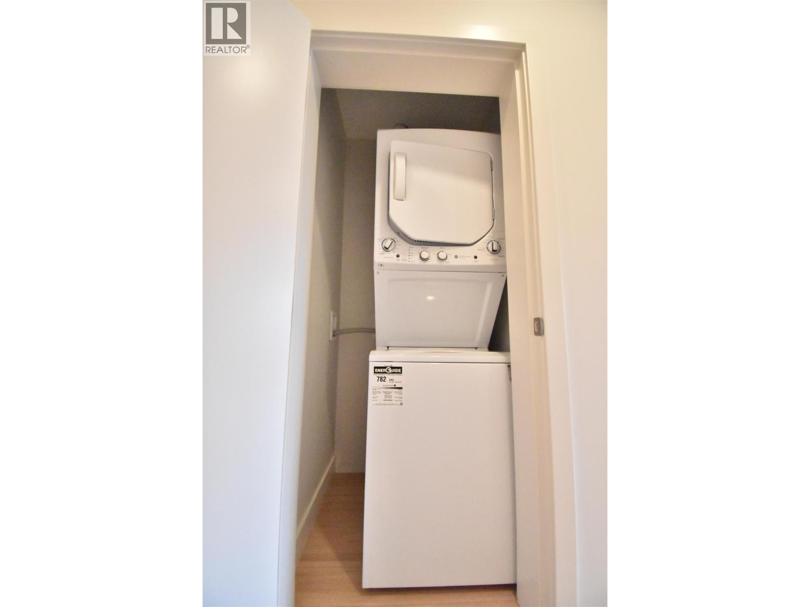 6252 Kitchener Street, Burnaby, British Columbia  V5B 2J4 - Photo 21 - R3061153