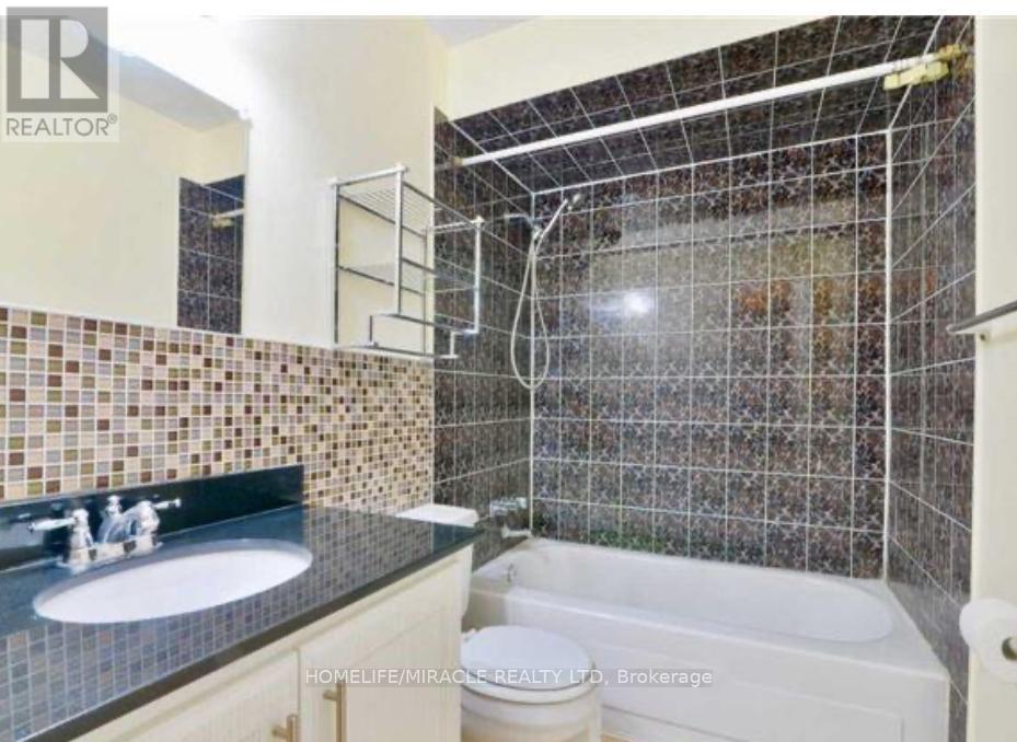 910 - 3577 Derry Road E, Mississauga, Ontario  L4T 1B3 - Photo 7 - W12653502