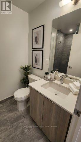 1009 - 395 Square One Drive, Mississauga, Ontario  L5B 0C6 - Photo 4 - W12669718