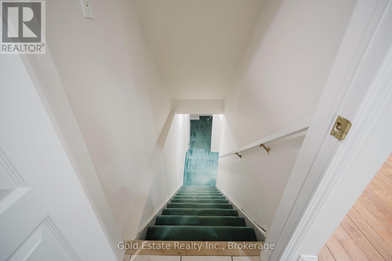 1627 Samuelson Circle, Mississauga, Ontario  L5N 7Z8 - Photo 37 - W12669756