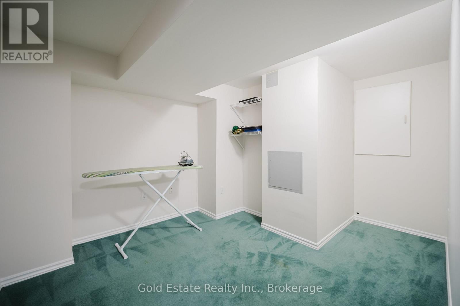 1627 Samuelson Circle, Mississauga, Ontario  L5N 7Z8 - Photo 38 - W12669756