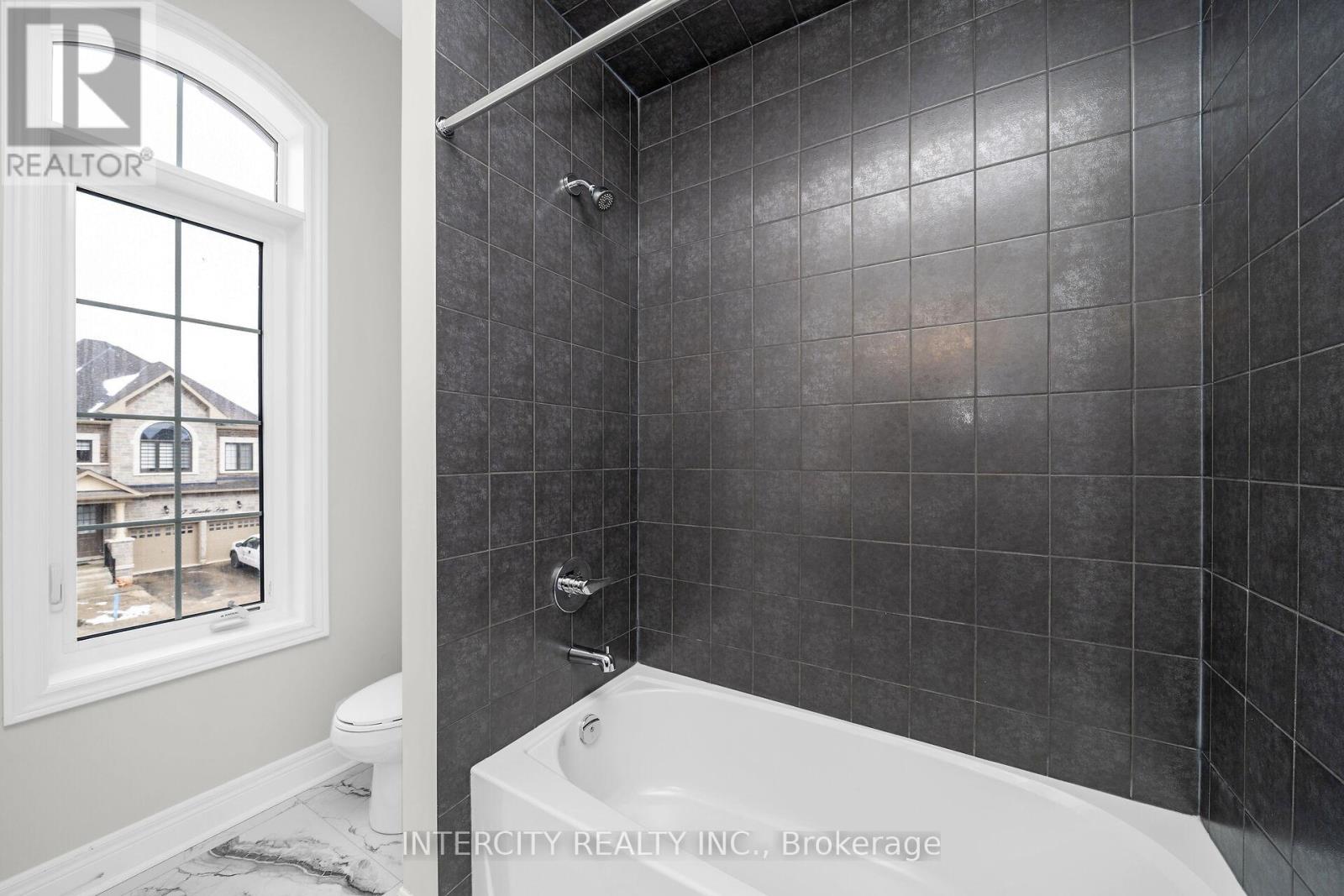 20 Kessler Drive, Brampton, Ontario  L6R 4G2 - Photo 30 - W12669772