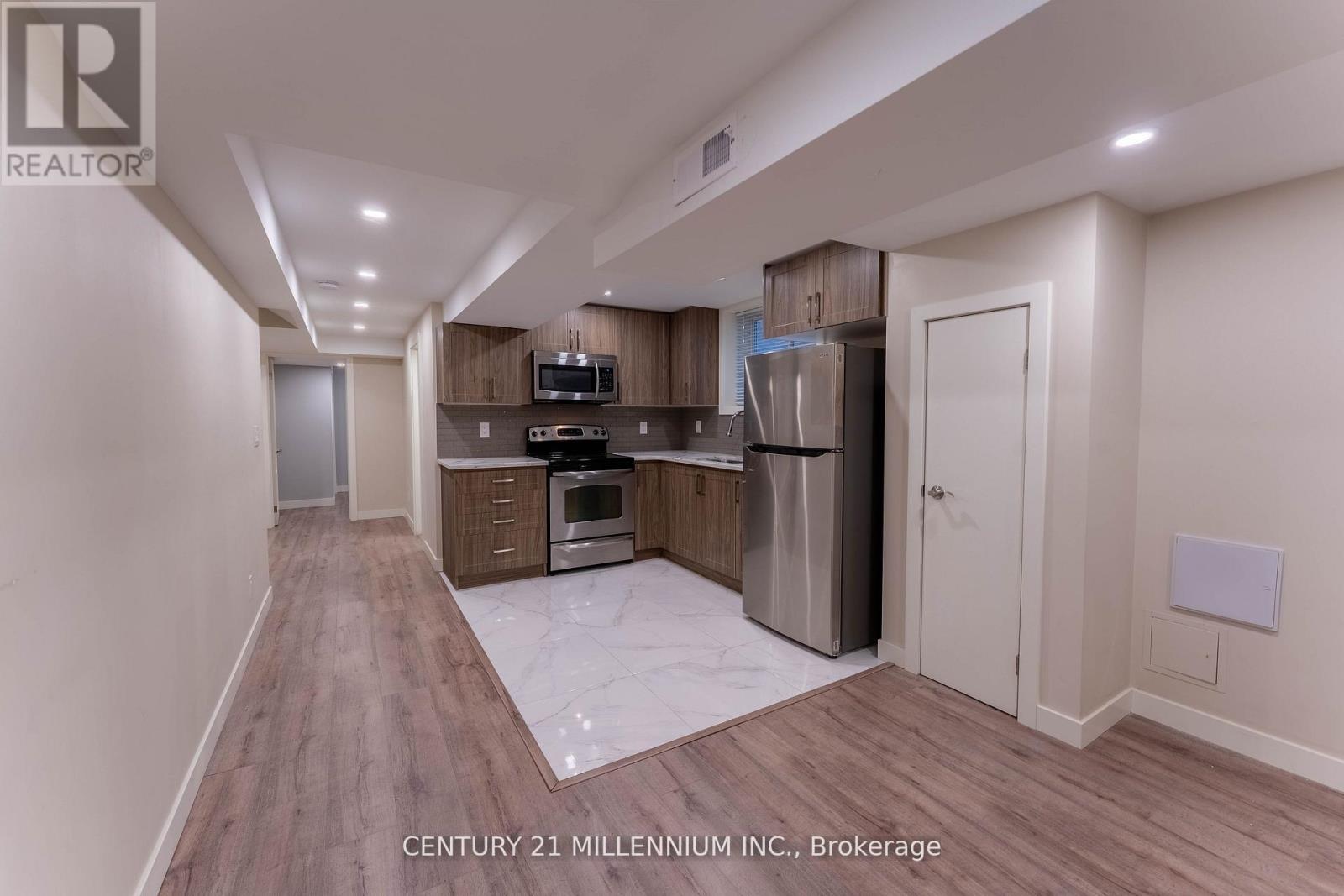 64 Executive Court, Brampton, Ontario  L6R 0L5 - Photo 20 - W12669812