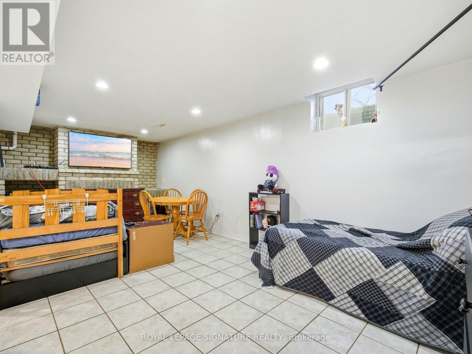 88 Harridine Road, Brampton, Ontario  L6X 2X2 - Photo 20 - W12669646