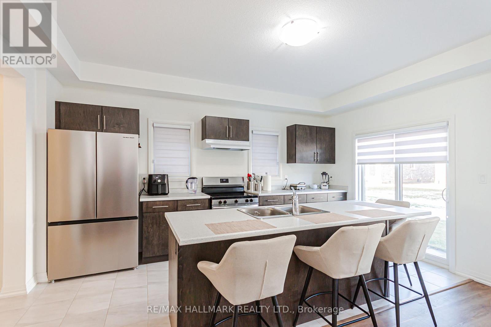 89 Acacia Road, Pelham, Ontario  L0S 1E1 - Photo 5 - X12669326