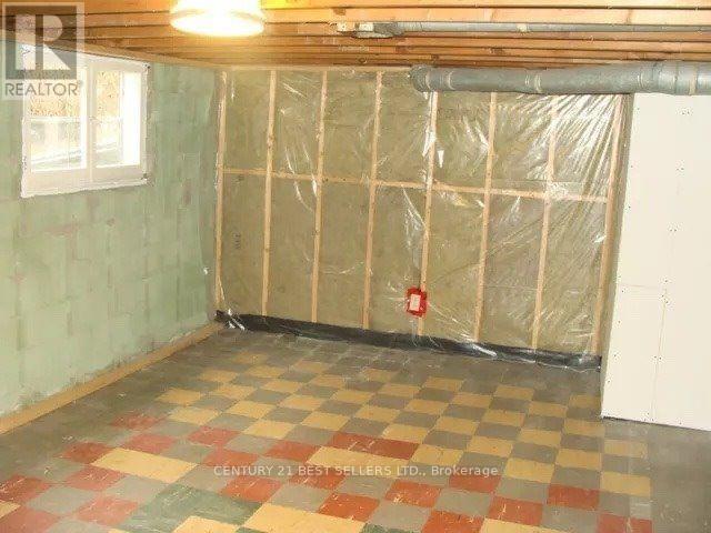 64 Glenview Drive, Hamilton, Ontario  L8G 2L6 - Photo 17 - X12669690