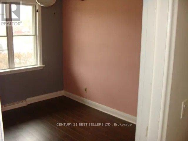 64 Glenview Drive, Hamilton, Ontario  L8G 2L6 - Photo 8 - X12669690