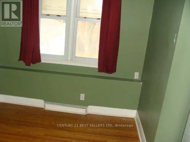 64 Glenview Drive, Hamilton, Ontario  L8G 2L6 - Photo 9 - X12669690