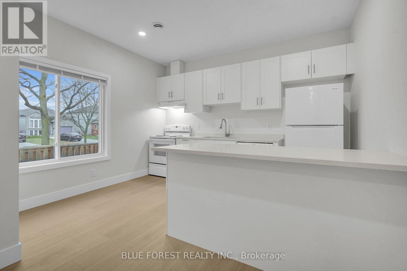 143 Marconi Court, London East (East A), Ontario  N5V 0C9 - Photo 26 - X12669920