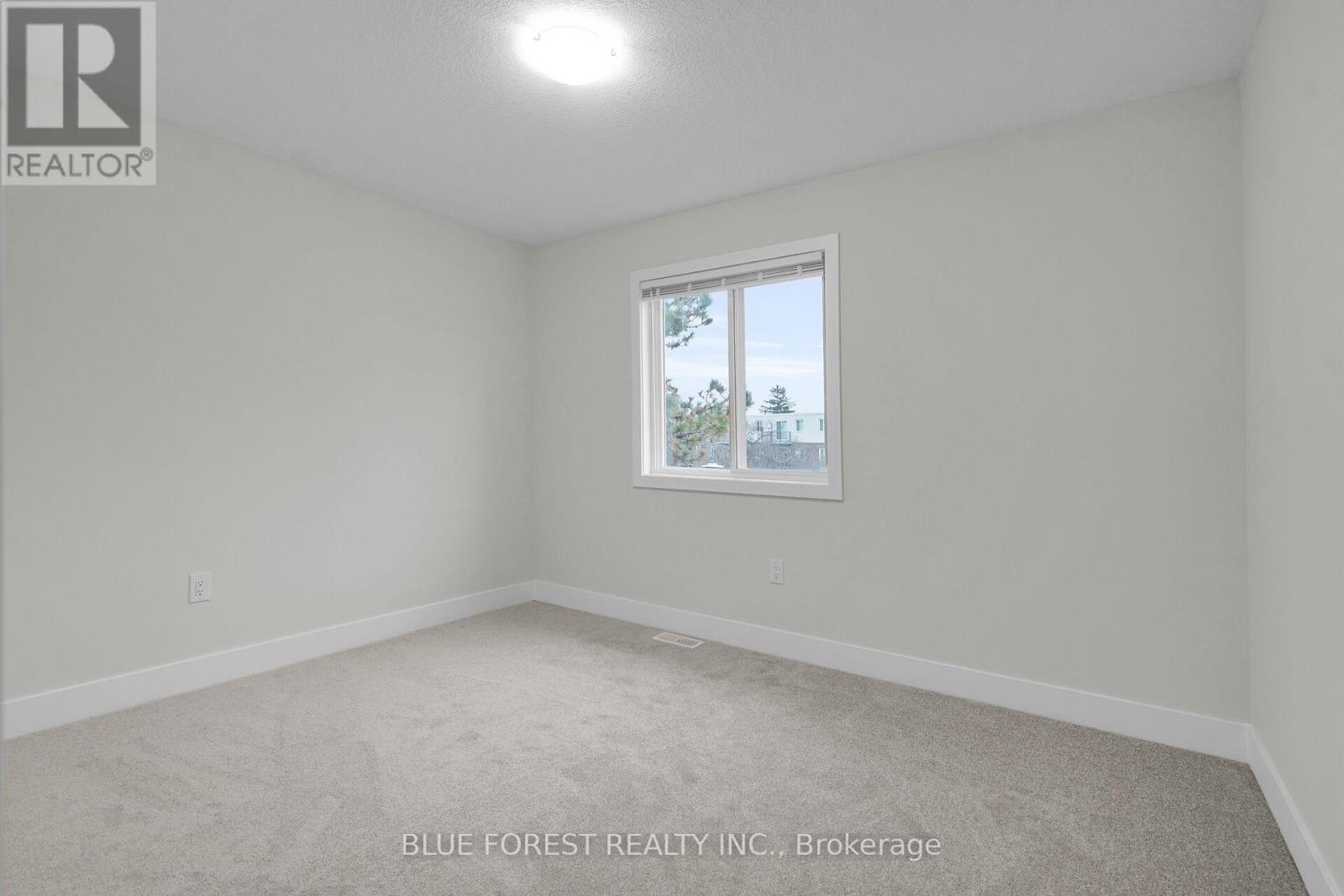 143 Marconi Court, London East (East A), Ontario  N5V 0C9 - Photo 44 - X12669920