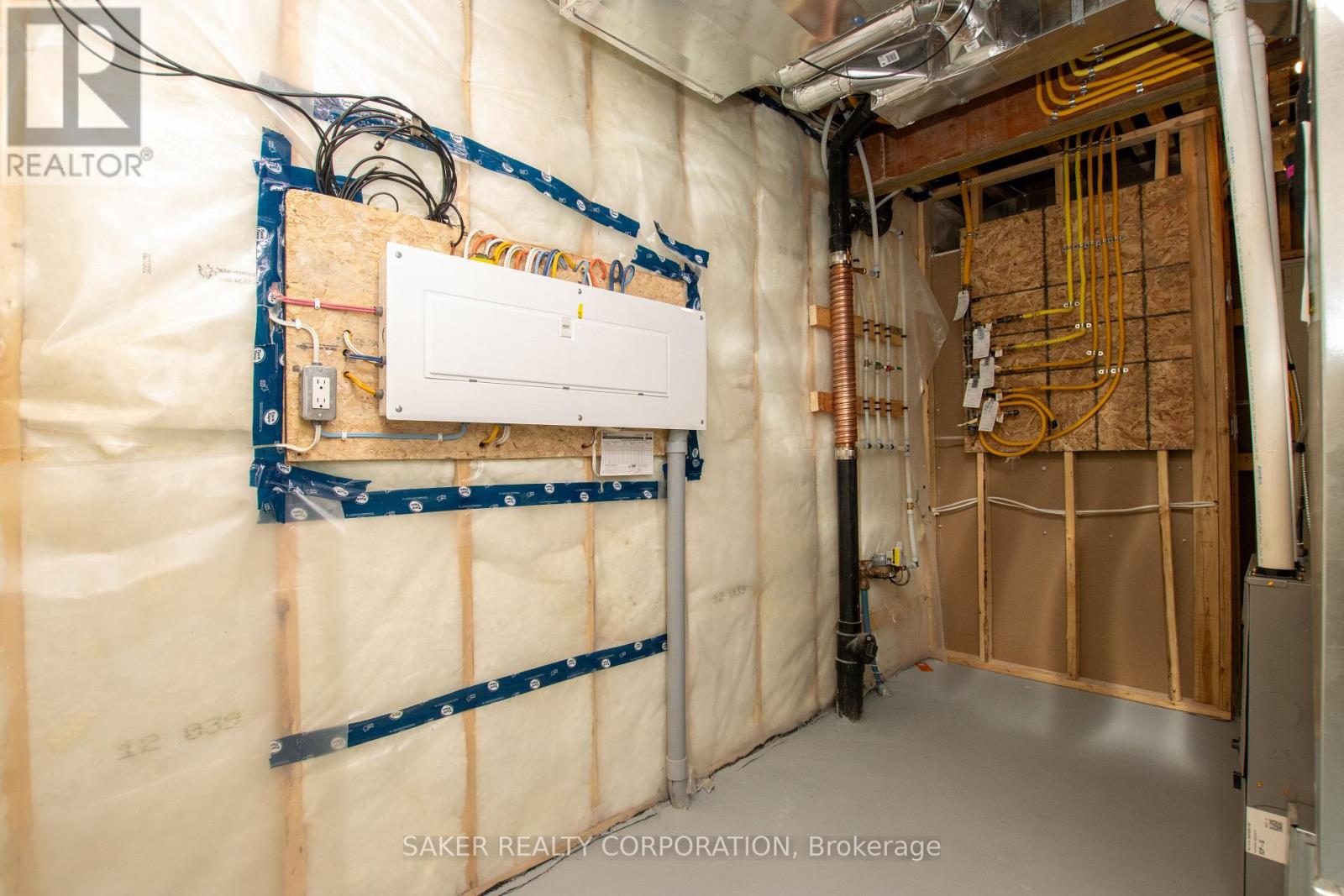 11 - 495 Oakridge Drive, London North, Ontario  N6H 0H2 - Photo 45 - X12669932