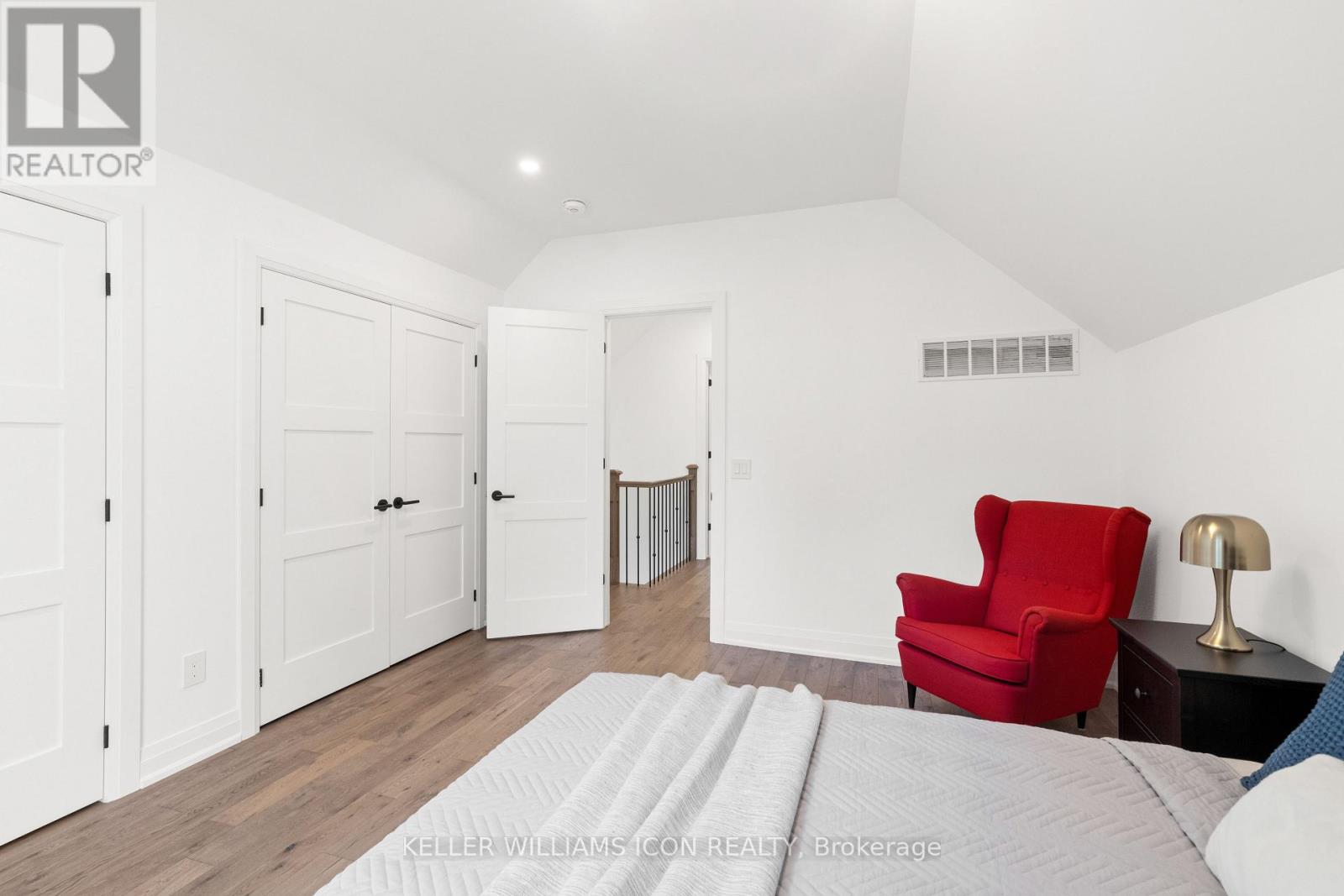 320 Hillcrest Road, Ottawa, Ontario  K1M 0J6 - Photo 36 - X12669914