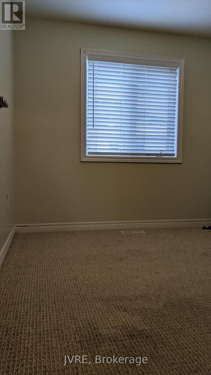 112 Westbank Trail, Hamilton, Ontario  L8J 0H3 - Photo 27 - X12552598