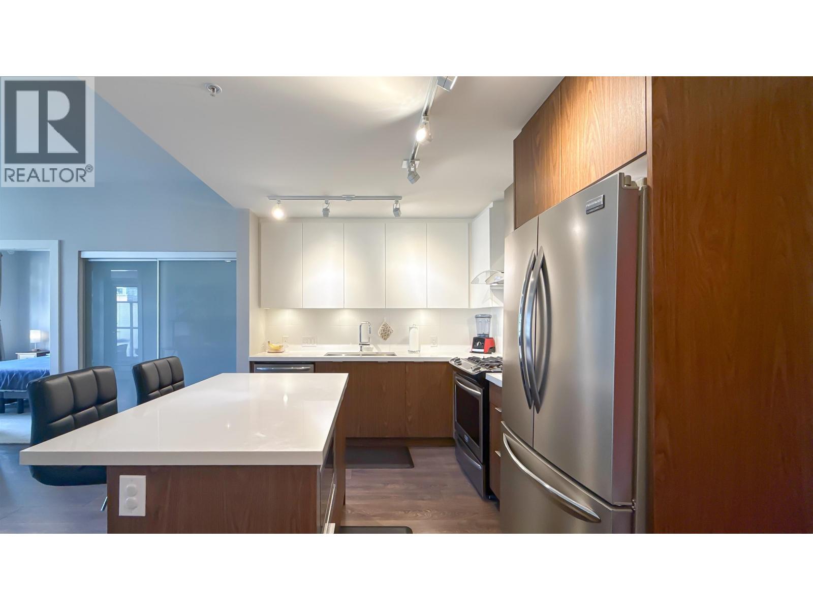 303 3602 Aldercrest Drive, North Vancouver, British Columbia  V7G 0A2 - Photo 14 - R3076655