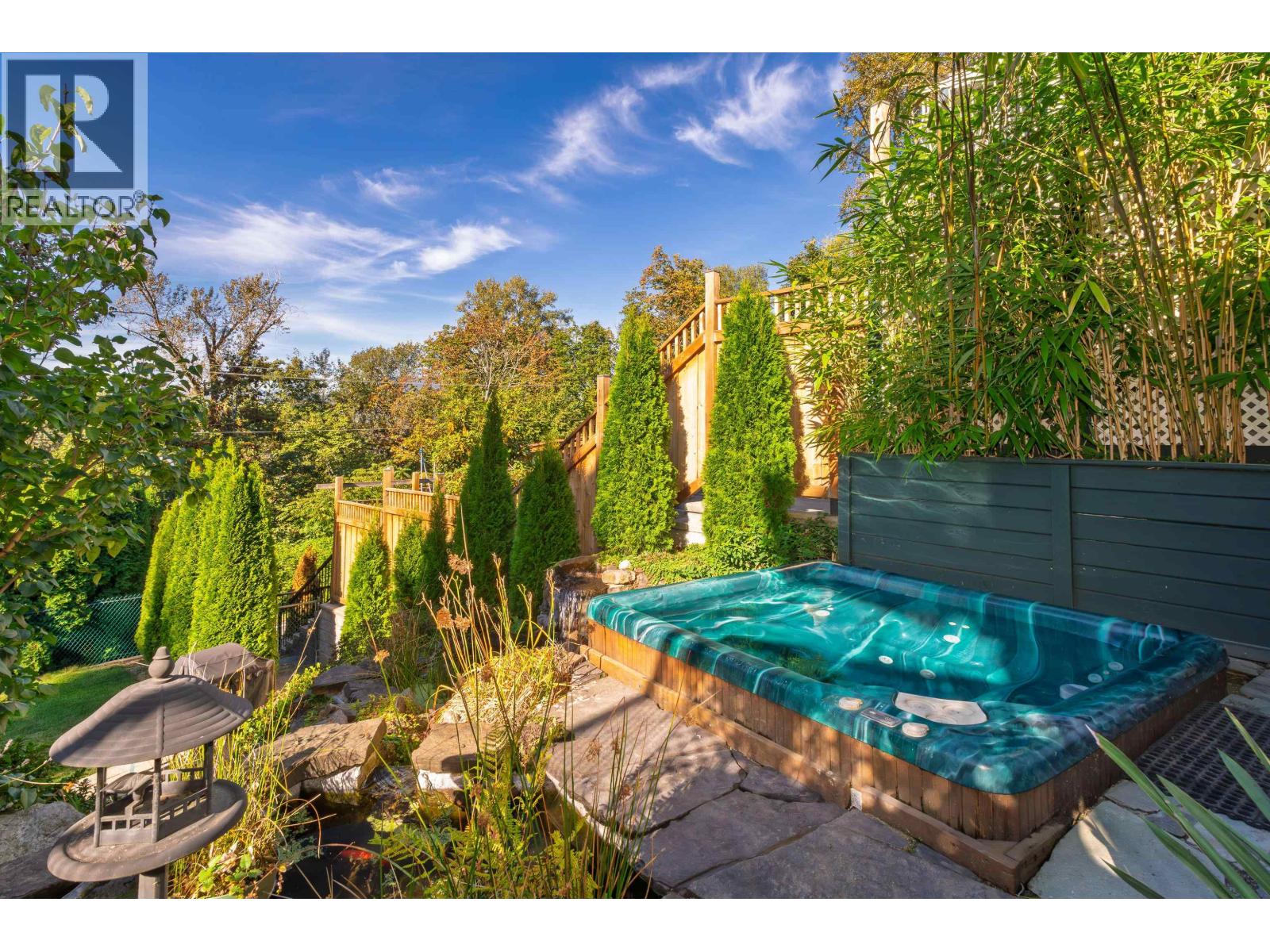 1496 Mary Hill Lane, Port Coquitlam, British Columbia V3C 4C3 - Photo 36 - R3076633