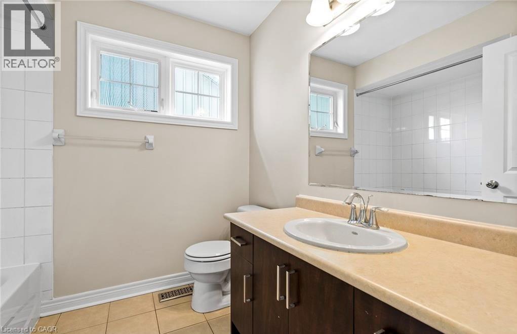 36 Chicory Crescent, St. Catharines, Ontario  L2R 6K7 - Photo 18 - 40796369