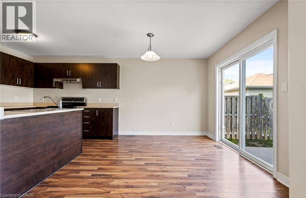 36 Chicory Crescent, St. Catharines, Ontario  L2R 6K7 - Photo 6 - 40796369