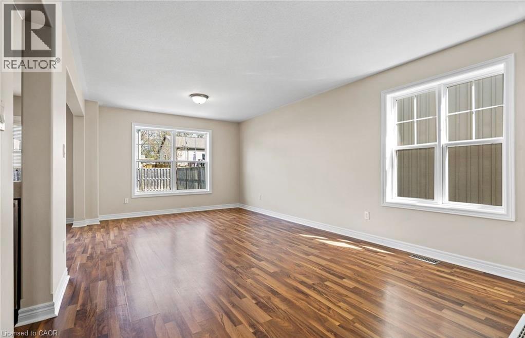 36 Chicory Crescent, St. Catharines, Ontario  L2R 6K7 - Photo 9 - 40796369