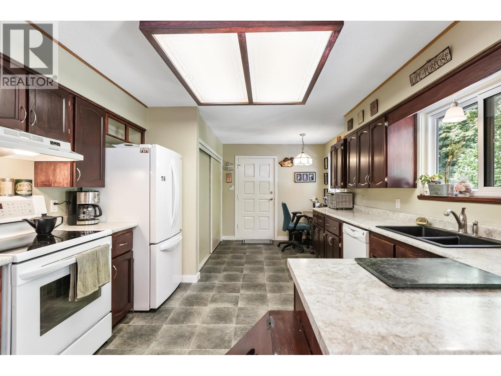 22991 126 Avenue, Maple Ridge, British Columbia  V2X 0S7 - Photo 17 - R3076648