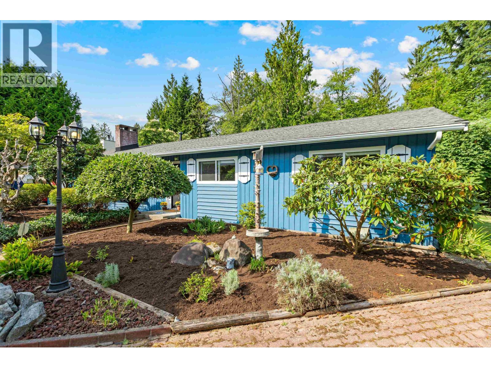 22991 126 Avenue, Maple Ridge, British Columbia  V2X 0S7 - Photo 2 - R3076648