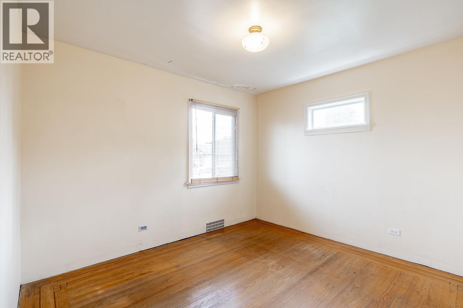 319 Churchill Avenue, New Westminster, British Columbia V3L 4P4 - Photo 12 - R3076661