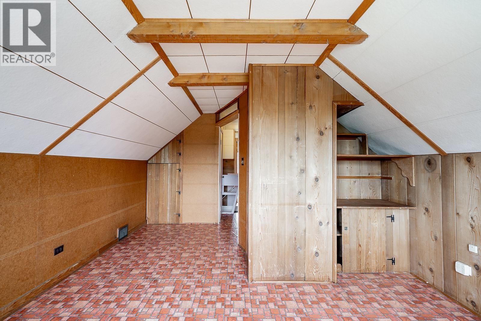 319 Churchill Avenue, New Westminster, British Columbia V3L 4P4 - Photo 17 - R3076661