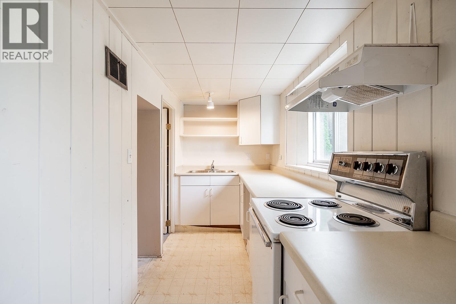 319 Churchill Avenue, New Westminster, British Columbia V3L 4P4 - Photo 21 - R3076661